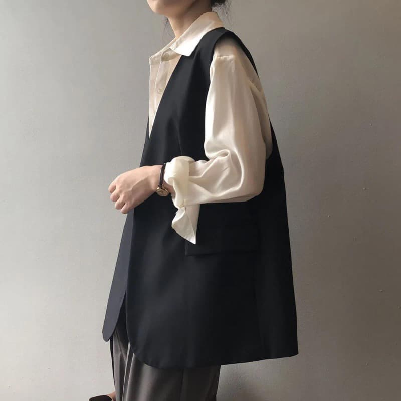 女性用ゆったりロング丈ジレ 体型カバー