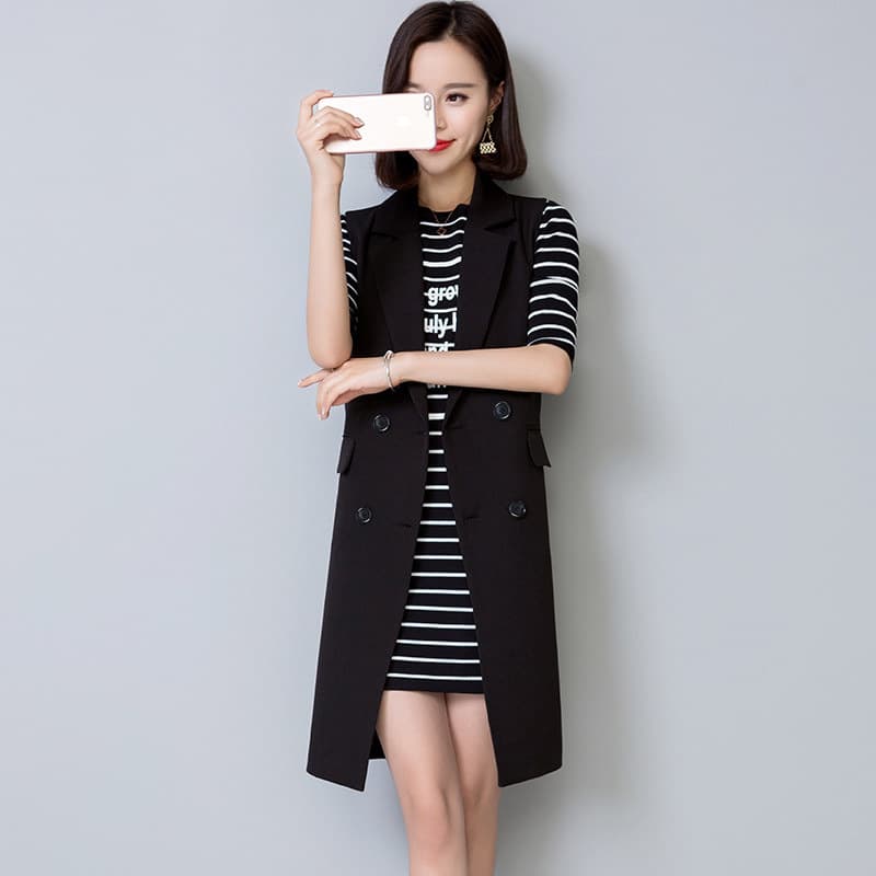 シンプルスタイリッシュロングジレ