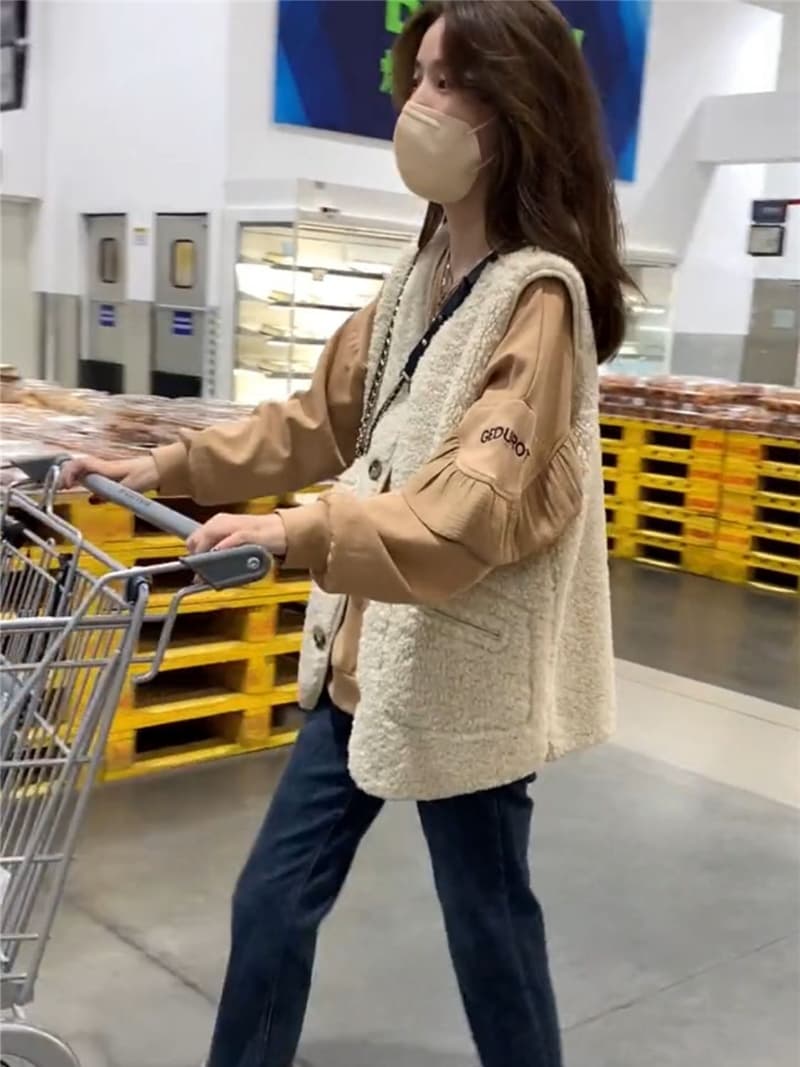 ジレ もこもこボタンベスト