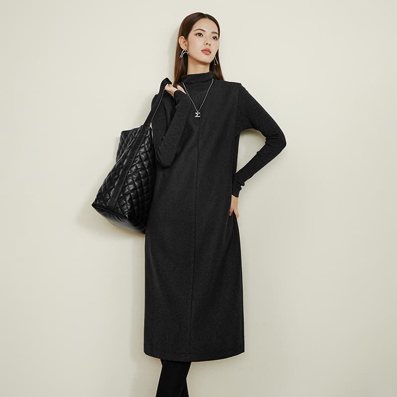 ジレシンプルハイネックジレワンピース